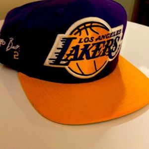 Lakers snap back